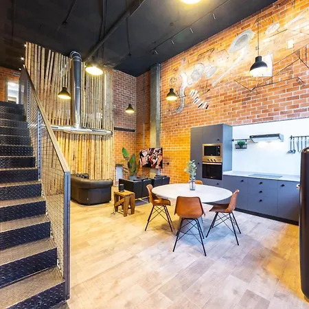 Art Lofts By Benisur Daire